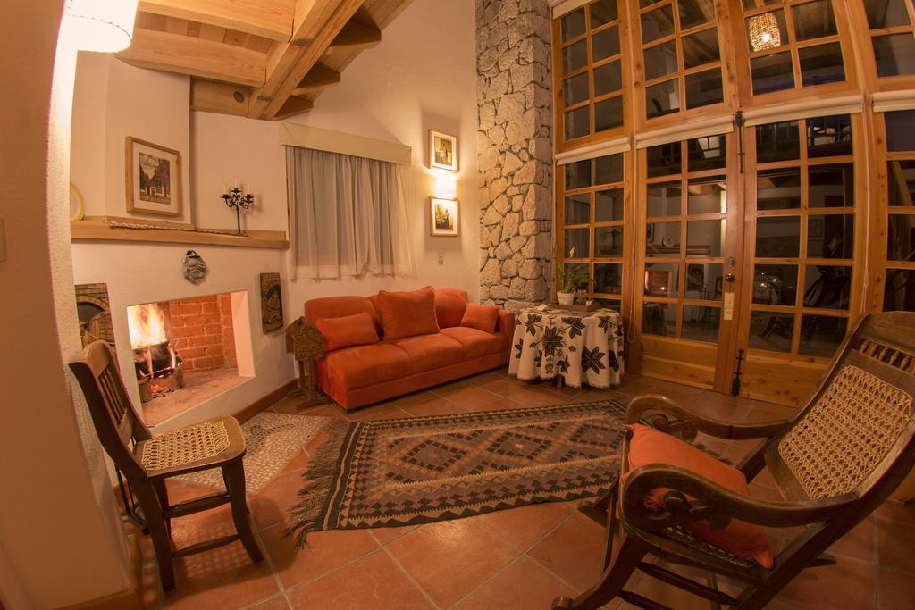 Zitácuaro Hotel Rancho San Cayetano חדר תמונה