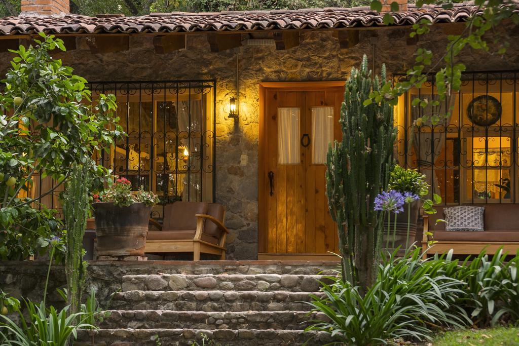 Zitácuaro Hotel Rancho San Cayetano מראה חיצוני תמונה